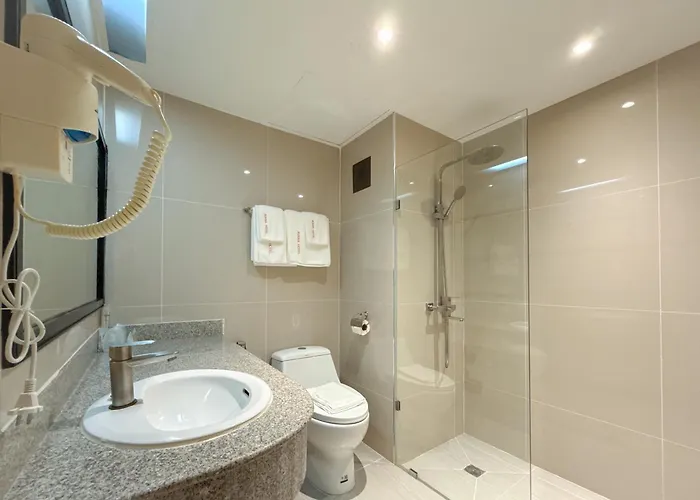 Avana 4*